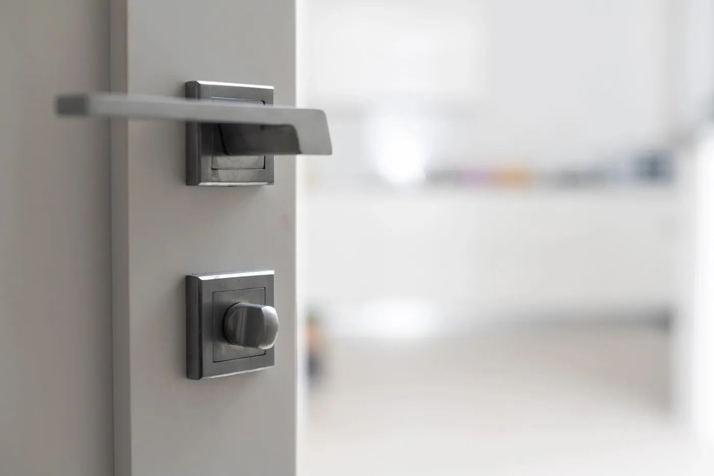 Réglage d'une poignée et d'une serrure de porte d'entrée à Rosny-sous-Bois